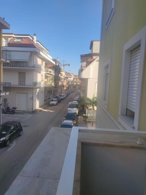 Felice Cavallotti 3 San Benedetto del Tronto Esterno foto